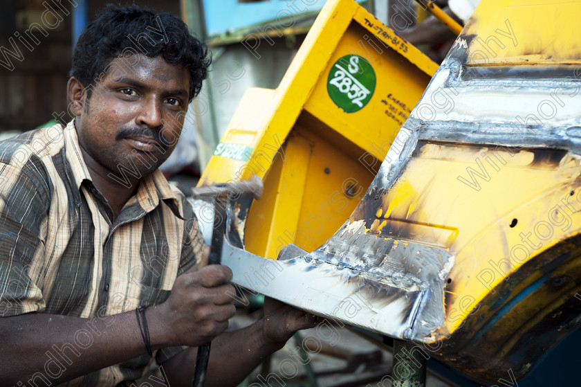 Madras Body Repairs 
 Keywords: Auto, Rickshaw, repairs, Madras' Chennai, India, Mechanic